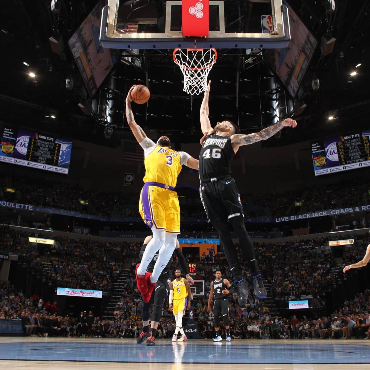 NBA: Grizzlies empatam s&eacute;rie com Lakers apesar de outra marca defensiva de Davis