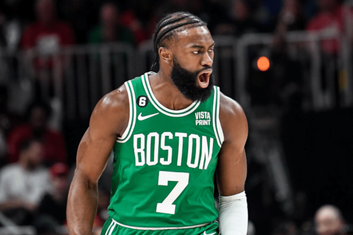 NBA Playoffs: Celtics dominam jogo 4 contra Hawks e ficam perto da vaga