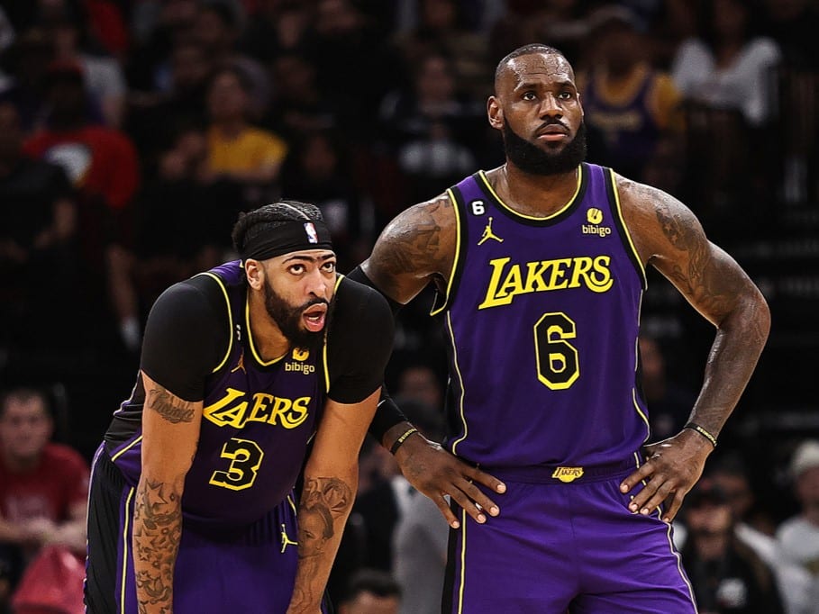 NBA: Lakers pensam em LeBron e Davis antes de fechar com All-Stars