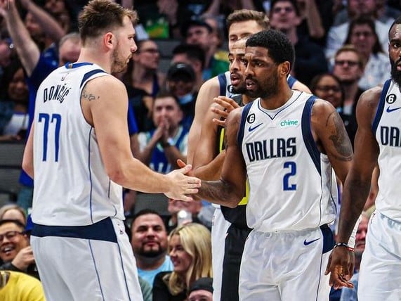 NBA: Mavs cogitam &lsquo;abandonar&rsquo; temporada e deixar Doncic e Kyrie no banco