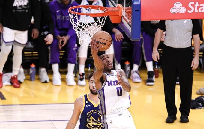 NBA Playoffs: Kings acabam com festa dos Warriors e for&ccedil;am jogo 7