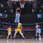 Playoffs da NBA: Grizzlies param LeBron e diminuem vantagem dos Lakers