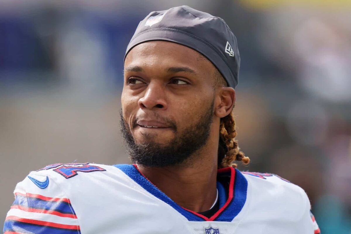 NFL: Damar Hamlin treina e desmente t&eacute;cnico ap&oacute;s quase morrer em jogo