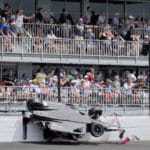 Indy 500: pneu voa em dire&ccedil;&atilde;o &agrave; arquibancada, e Newgarden vence