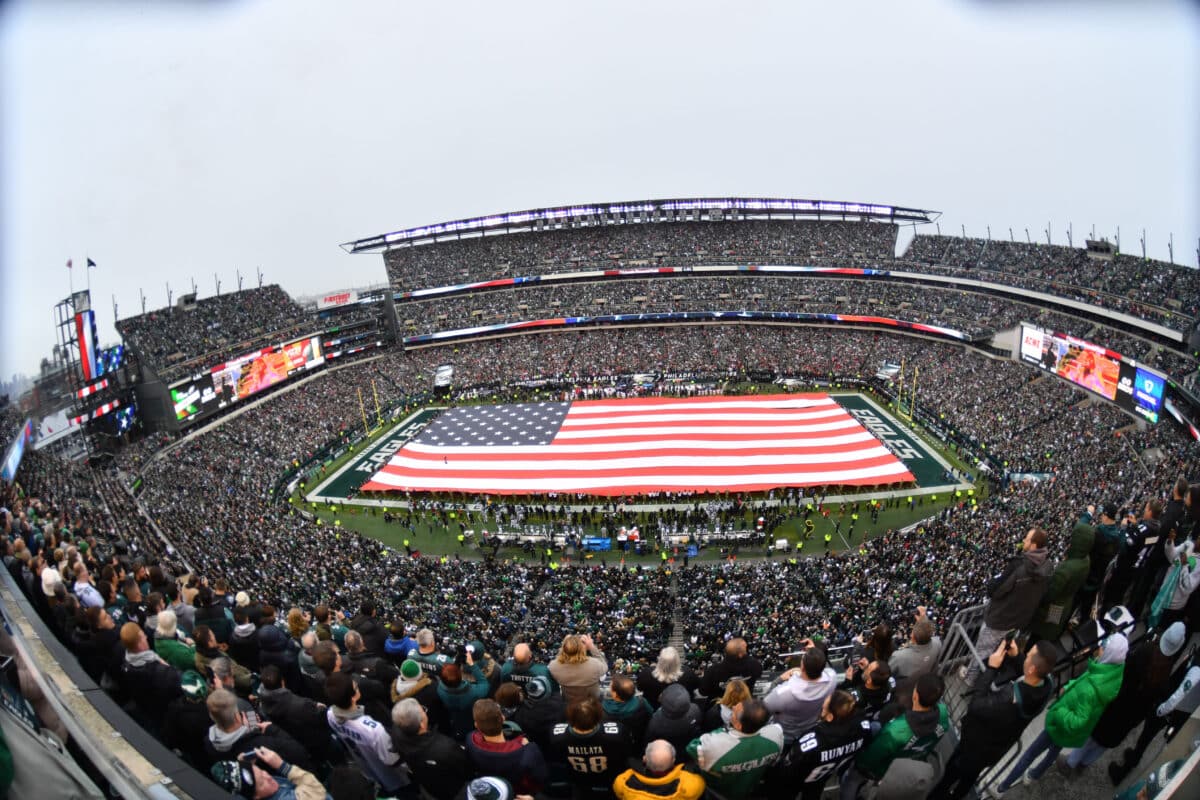 NFL &eacute; investigada por desigualdade, ass&eacute;dio e abuso de trabalho nos EUA