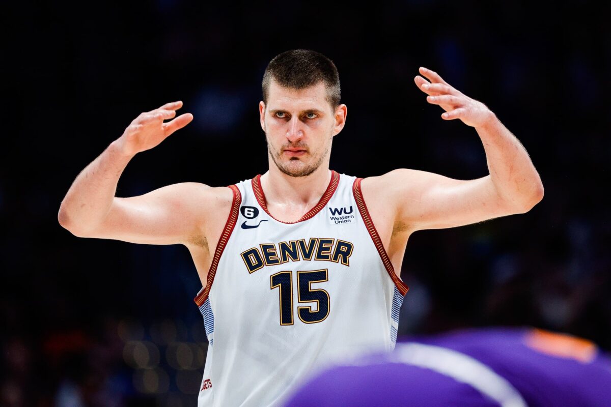 NBA: Jokic faz hist&oacute;ria contra os Suns e atinge marca impressionante nos playoffs