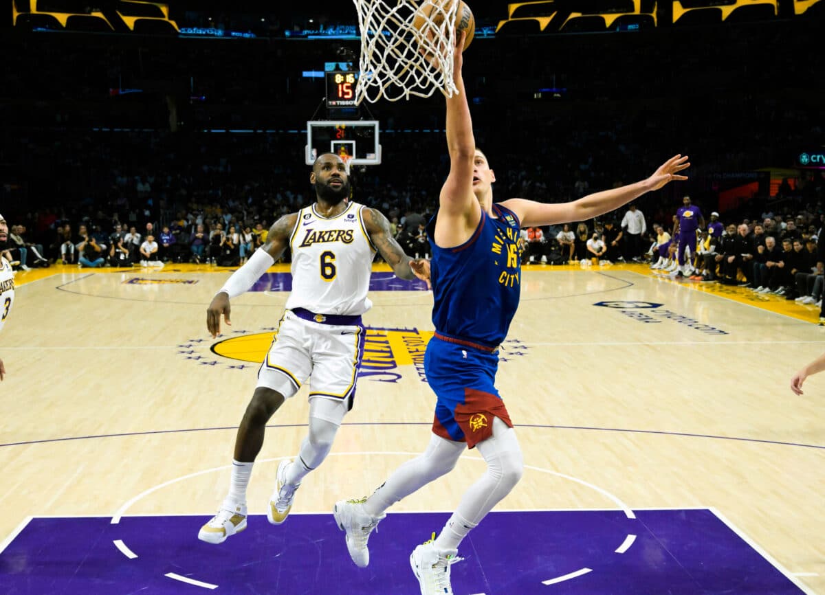 NBA: Jokic prega respeito a LeBron mesmo com 3 a 0 em Nuggets x Lakers