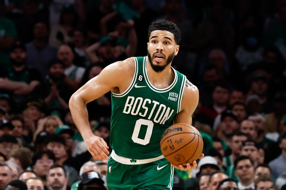 NBA: dono de recorde de pontos em Jogos 7, Tatum tira o sono do Heat