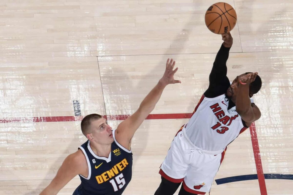 Heat supera problemas e Jokic e faz 1-1 na final da NBA contra Nuggets