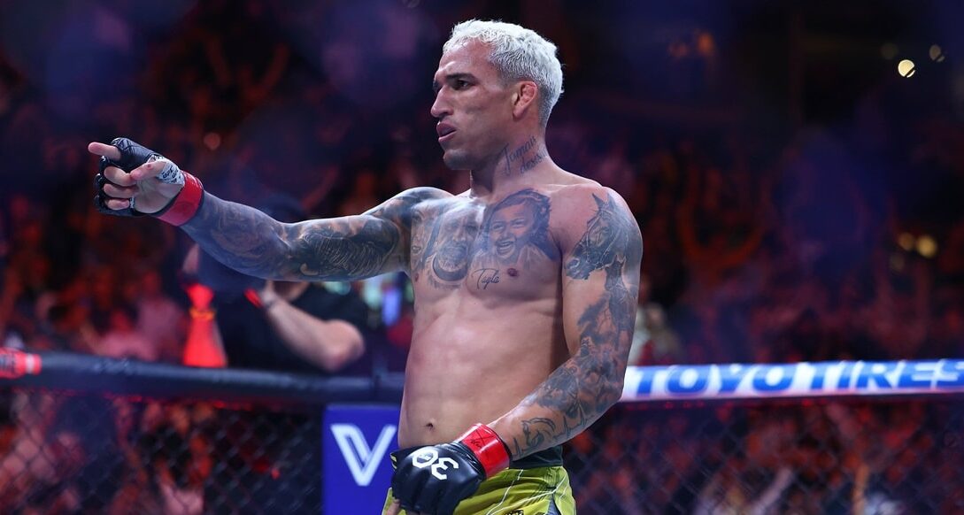 UFC 289: Charles Do Bronx massacra Beneil Dariush e volta a desafiar pelo t&iacute;tulo