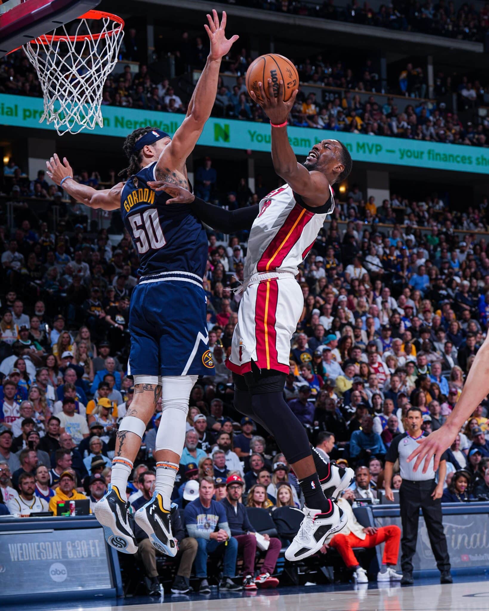 Bam Adebayo, Miami Heat x Denver Nuggets, finais da NBA. Foto: Reprodu&ccedil;&atilde;o/Twitter/@MiamiHEAT