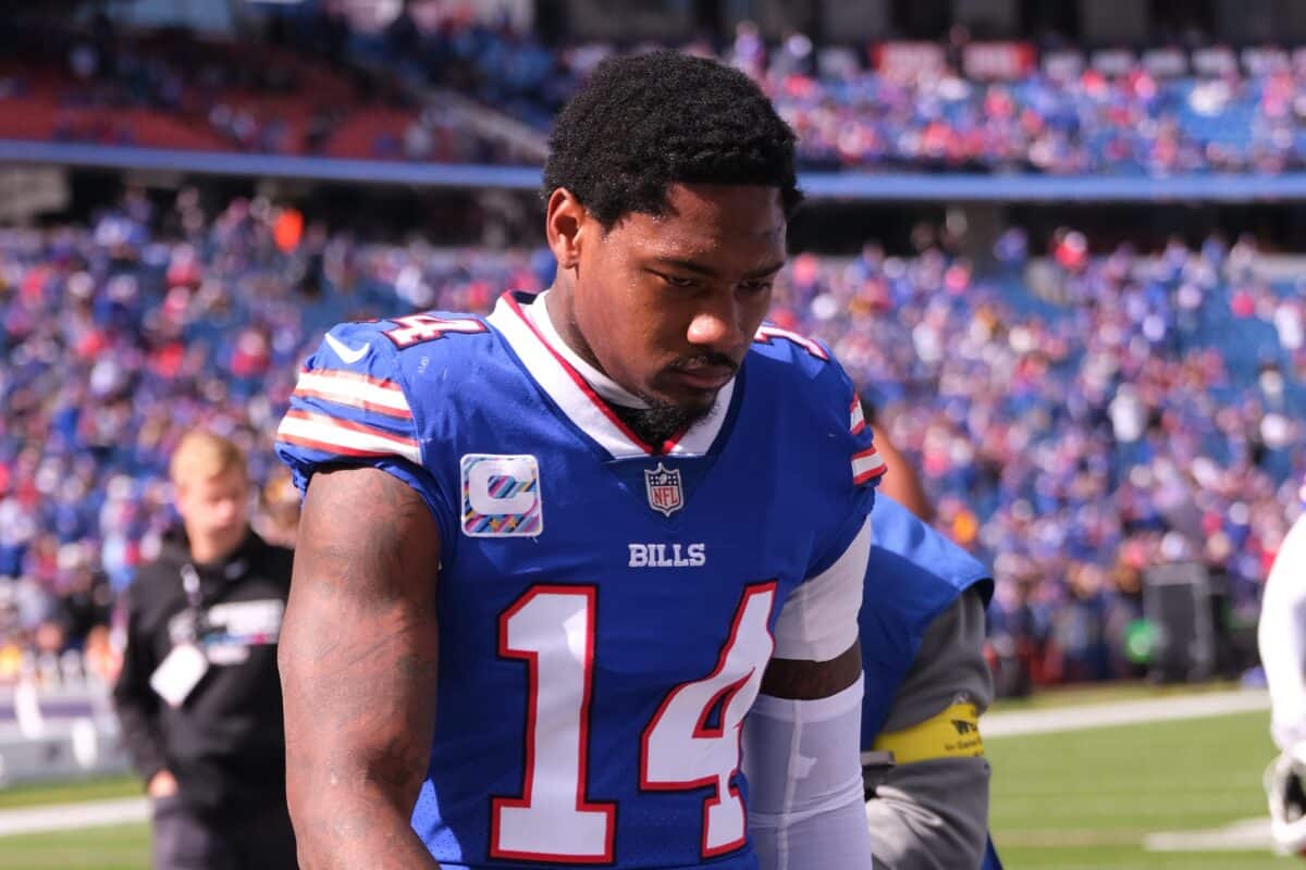 NFL: Stefon Diggs surpreende, larga treino e irrita t&eacute;cnico dos Bills