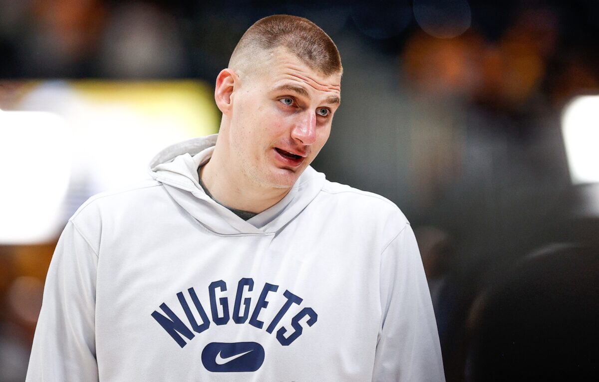 Alian&ccedil;a no t&ecirc;nis e declara&ccedil;&atilde;o de amor: Nikola Jokic &eacute; o &uacute;ltimo rom&acirc;ntico da NBA
