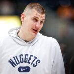 Alian&ccedil;a no t&ecirc;nis e declara&ccedil;&atilde;o de amor: Nikola Jokic &eacute; o &uacute;ltimo rom&acirc;ntico da NBA
