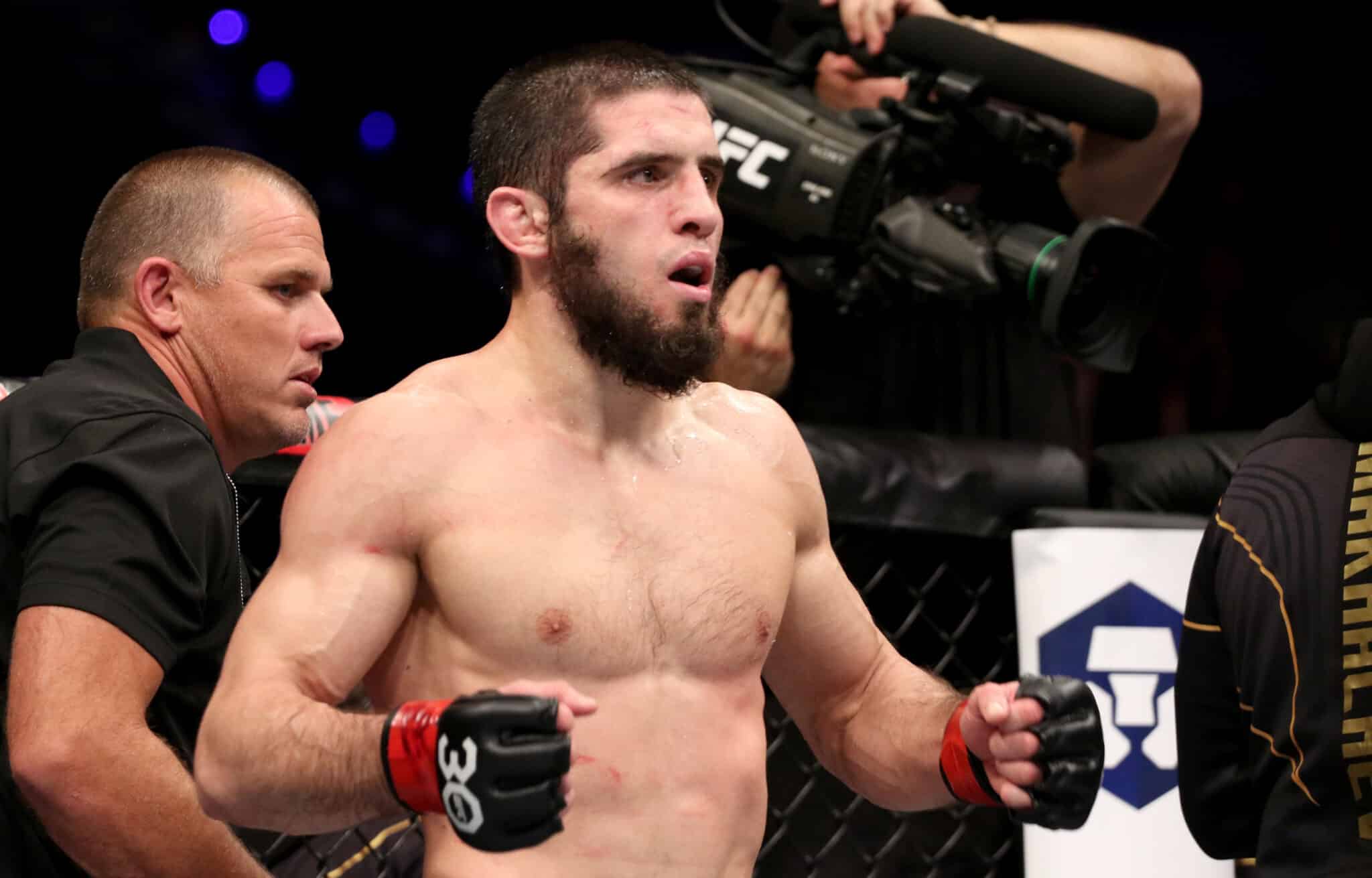 Islam Makhachev &eacute; campe&atilde;o do UFC. Foto: Icon Sport