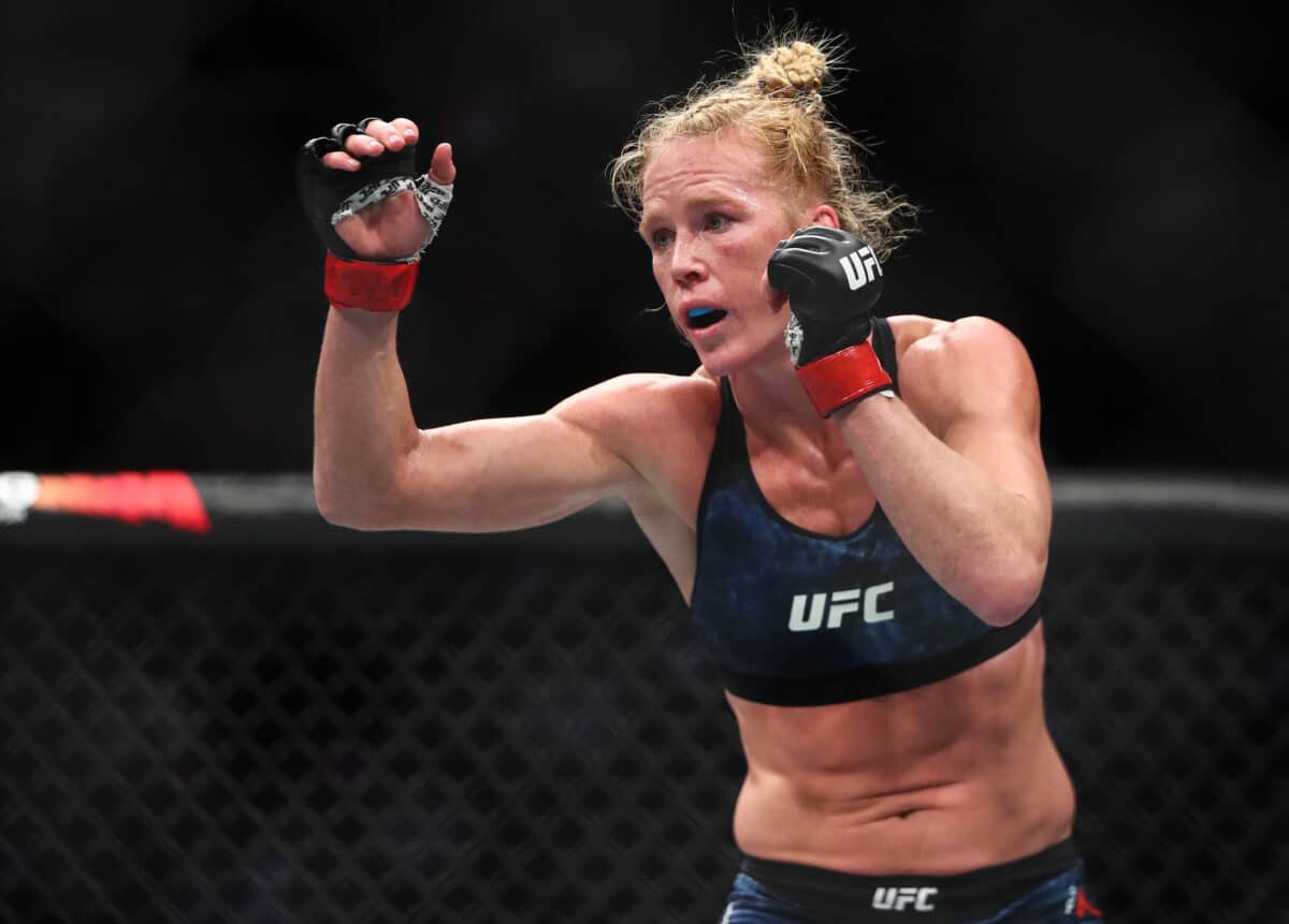 Holly Holm x Mayra Sheetara: onde assistir ao vivo e hor&aacute;rio do UFC Vegas 77