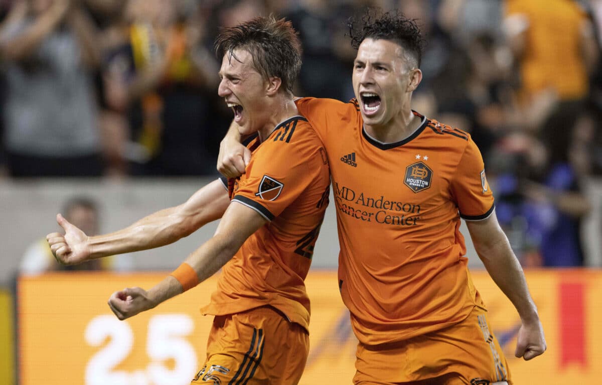 Mercado: atacante de sele&ccedil;&atilde;o troca a MLS por gigante brasileiro