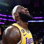 NBA: &iacute;dolo diz que LeBron James n&atilde;o &eacute; digno de est&aacute;tua nos Lakers