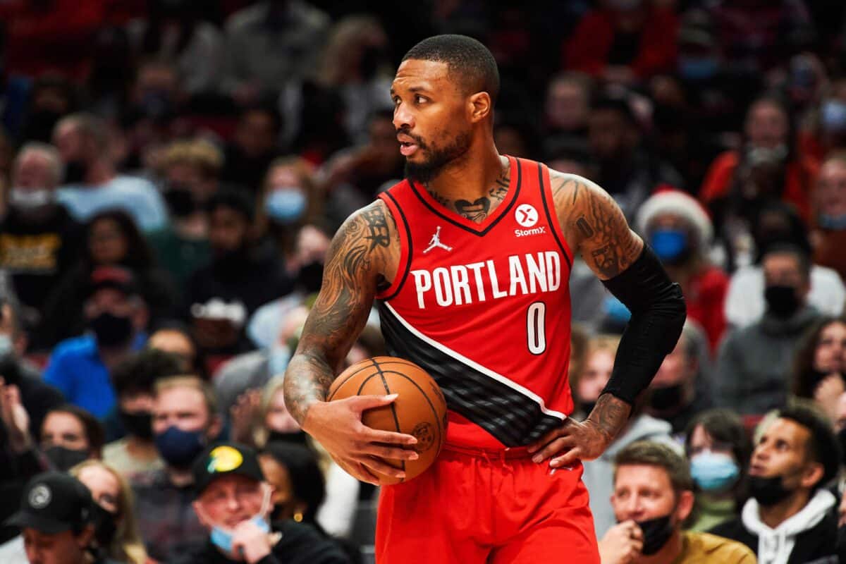 Mercado NBA: Damian Lillard desmente jornalista ap&oacute;s pol&ecirc;mica sobre transfer&ecirc;ncia