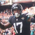 NFL: Evan Engram supera desconfian&ccedil;a e vira nome forte nos Jaguars