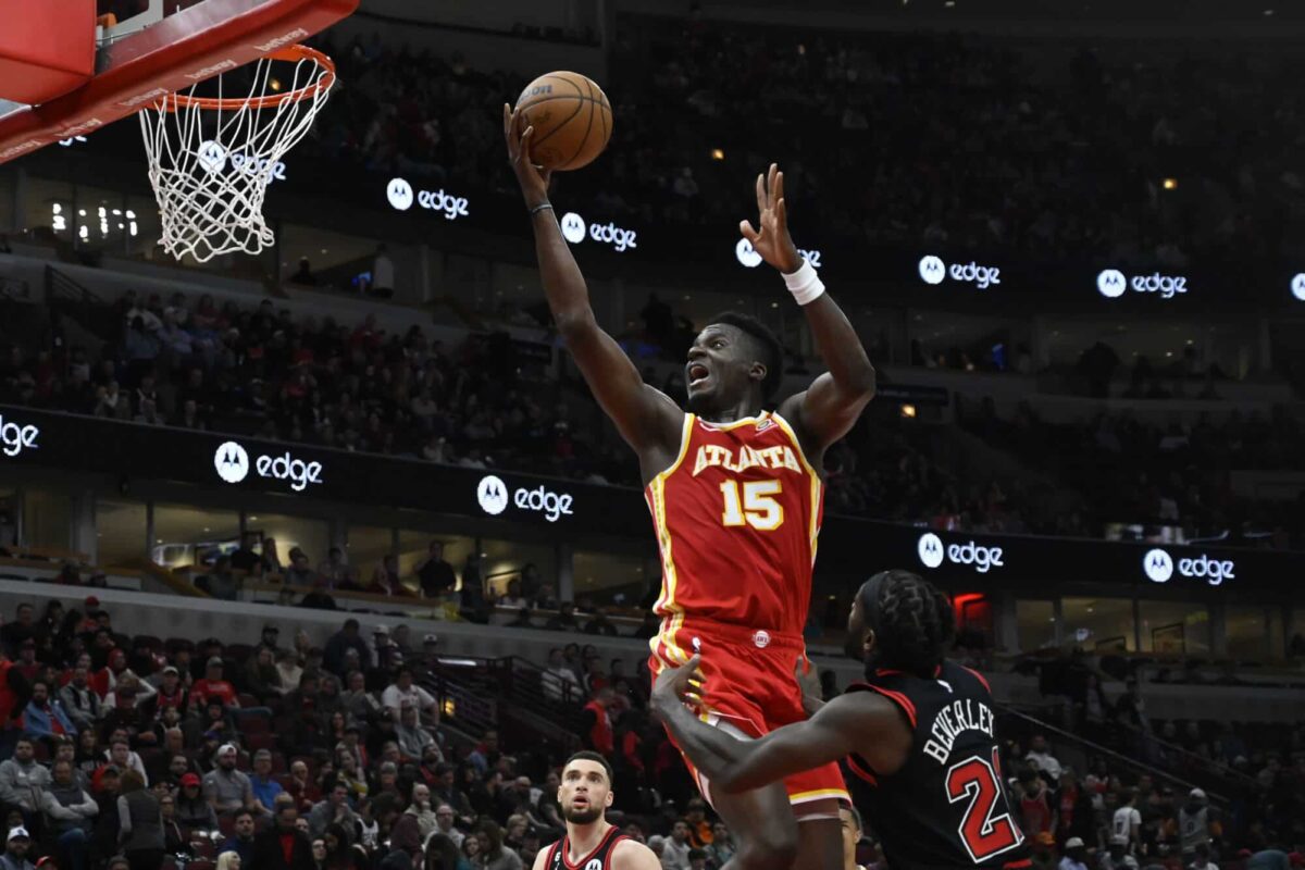 Mercado NBA: de olho no t&iacute;tulo, Mavericks miram troca por astro dos Hawks