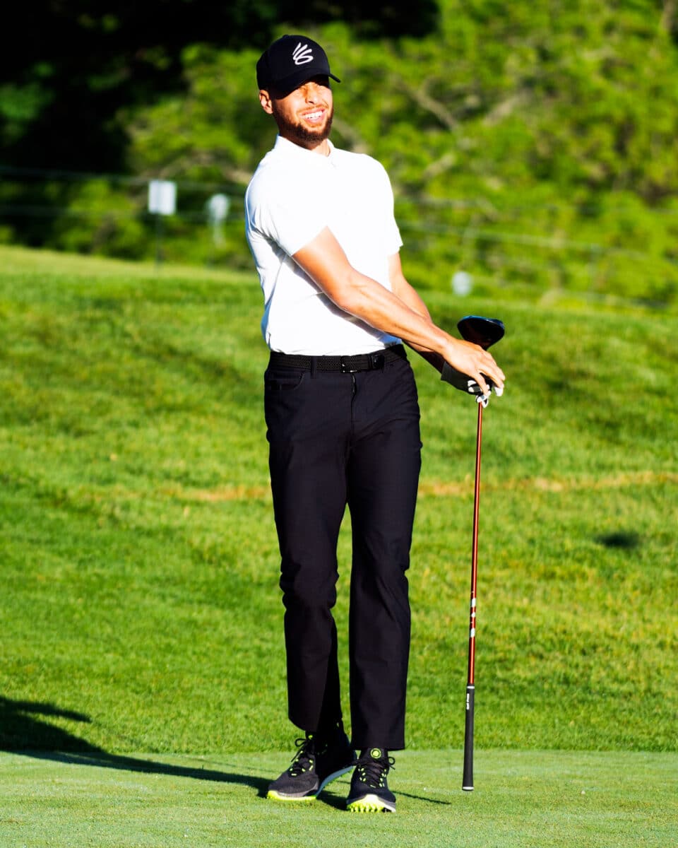 Sucesso de Stephen Curry no golfe &eacute; &lsquo;culpa&rsquo; dos Lakers; entenda
