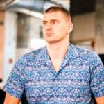 Campe&atilde;o da NBA, Nikola Jokic encara situa&ccedil;&atilde;o bizarra ao n&atilde;o ser reconhecido