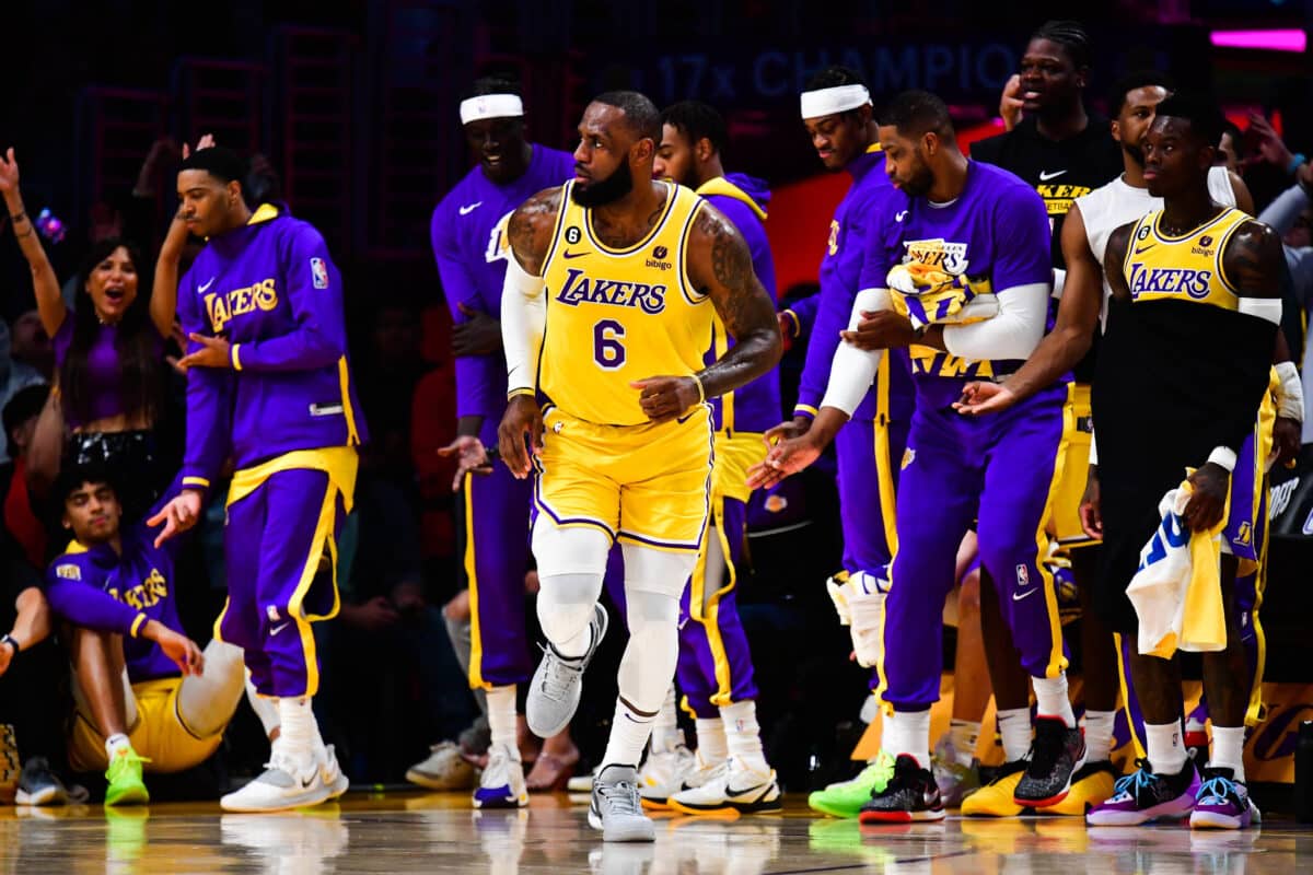 Mercado NBA: refor&ccedil;os dos Lakers revelam expectativas ambiciosas