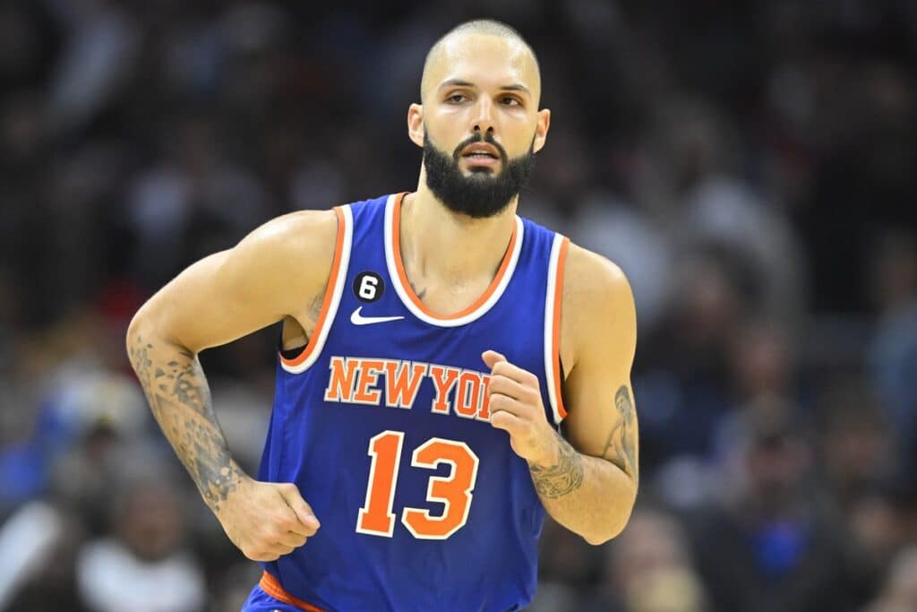 NBA: jogador dos Knicks detona t&eacute;cnico e implora para deixar Nova York