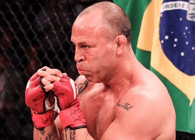 Wanderlei Silva anuncia luta de boxe contra fisiculturista