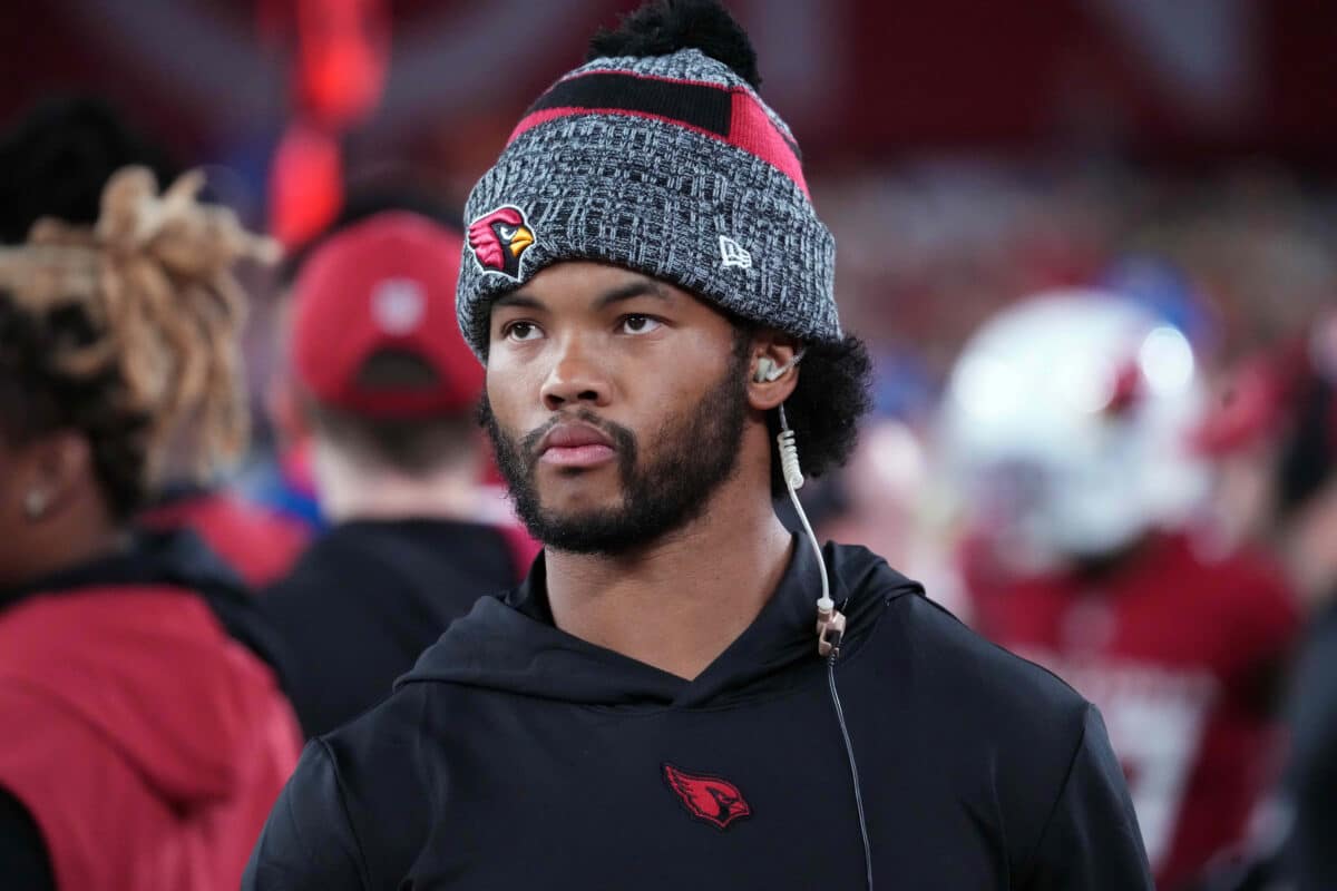 NFL: Kyler Murray deve ficar de fora no in&iacute;cio da temporada dos Cardinals