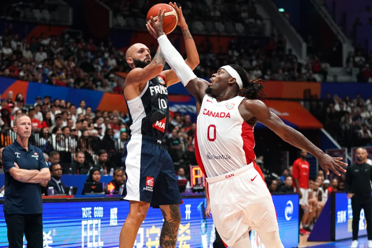 Copa do Mundo de Basquete: armador do OKC brilha e Canad&aacute; atropela a Fran&ccedil;a na estreia