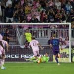 Messi marca em goleada, se isola na artilharia e Inter Miami vai &agrave; semifinal da Leagues Cup