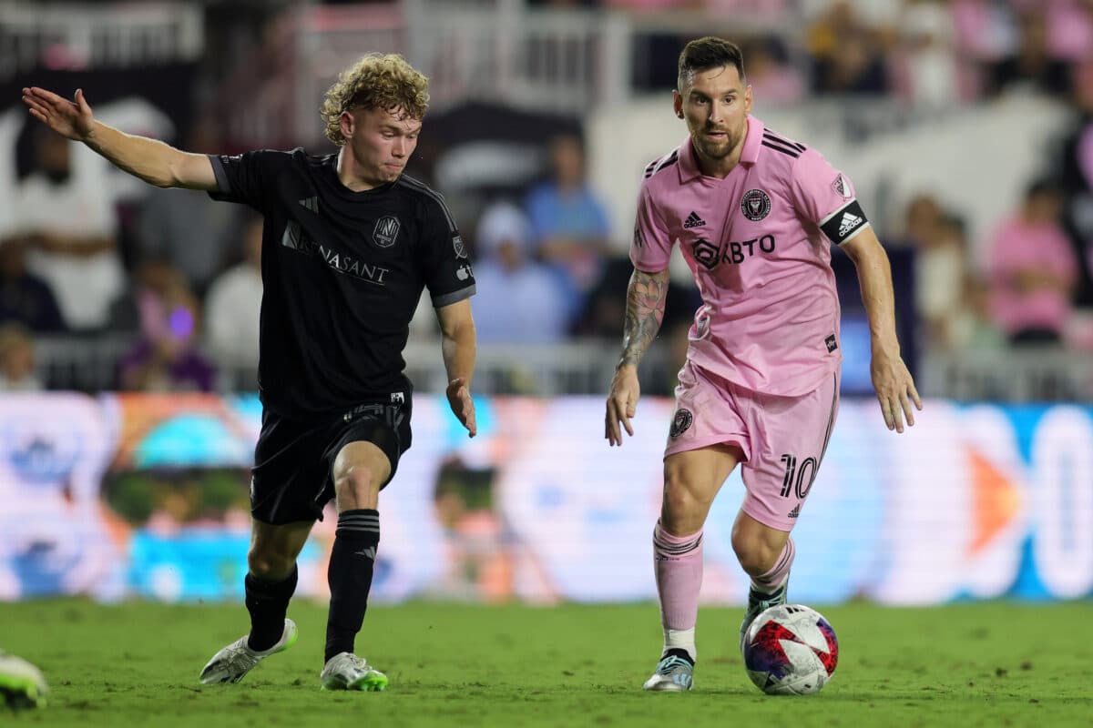 Em jogo apagado de Messi, Inter Miami e Nashville empatam sem gols