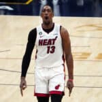 Bam Adebayo quase sofre trag&eacute;dia ao ser atacado por um le&atilde;o