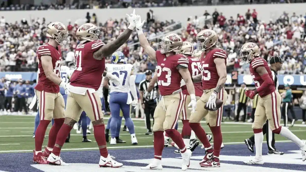 Clima quente! Confus&atilde;o na torcida dos 49ers chama aten&ccedil;&atilde;o na vit&oacute;ria contra os Giants