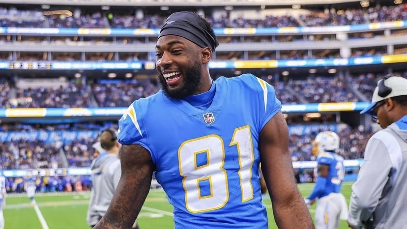NFL: Mike Williams sofre les&atilde;o no joelho e preocupa Chargers