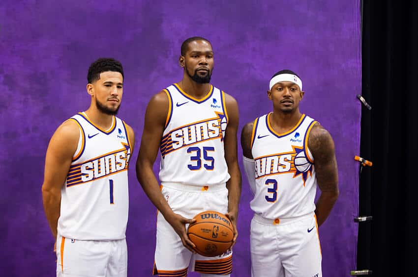 NBA: Suns ter&atilde;o desfalques de estrelas contra os Lakers