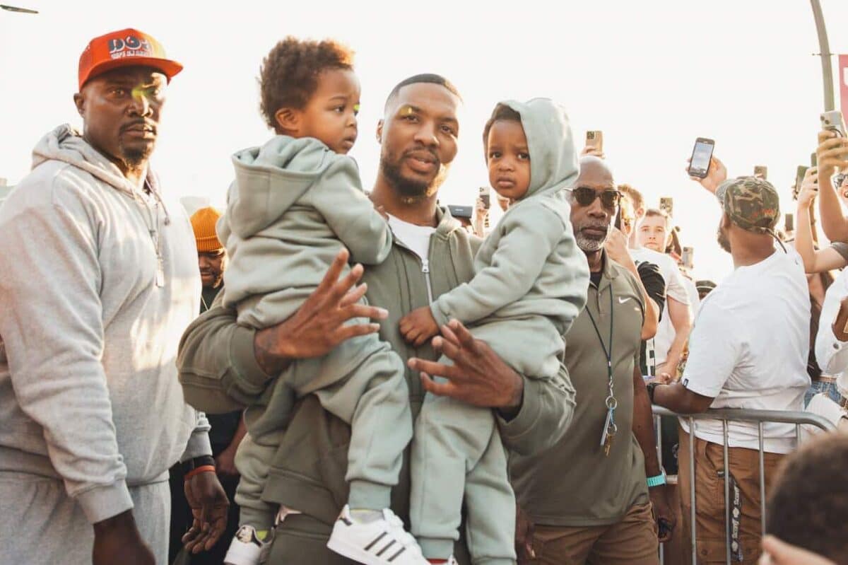 Festa, filhos e treino: como foi a chegada de Lillard ao Milwaukee Bucks