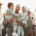 Festa, filhos e treino: como foi a chegada de Lillard ao Milwaukee Bucks