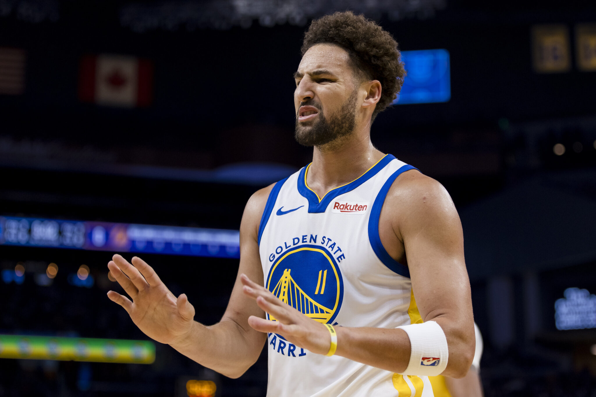 NBA: Warriors &lsquo;perdem invencibilidade&rsquo; na temporada contra time de presidi&aacute;rios