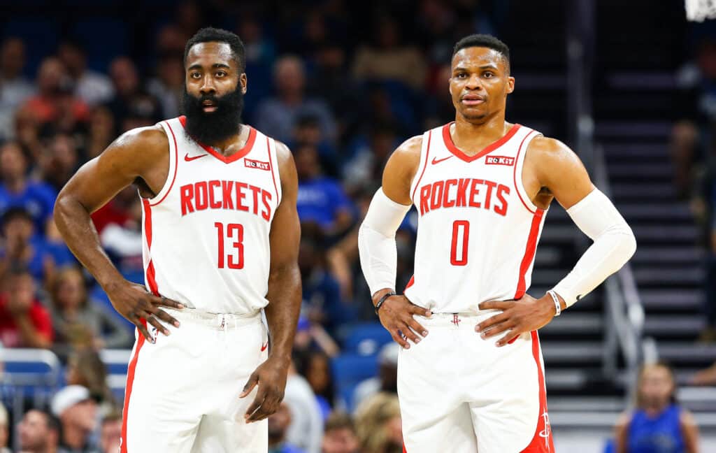 Juntos de novo! Clippers re&uacute;nem Harden e Westbrook pela 3&ordf; vez na NBA