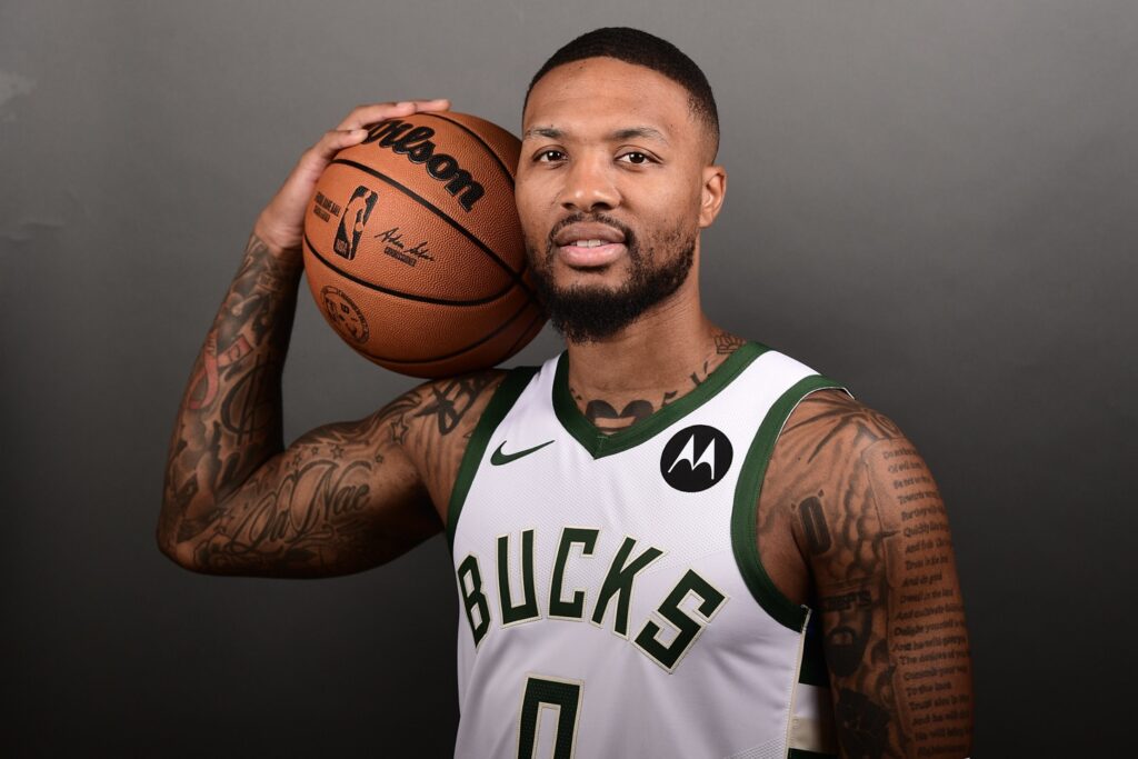 NBA: Bucks definem data de estreia de Damian Lillard na pr&eacute;-temporada
