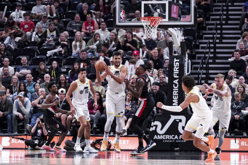 NBA: Em noite inspirada de Lauri Markkanen, Jazz vence Trail Blazers