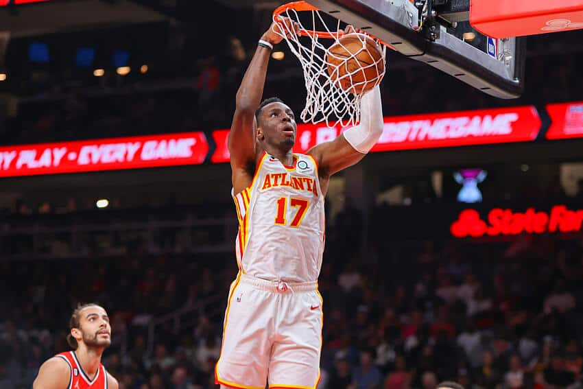 NBA: Onyeka Okongwu renova com o Atlanta Hawks por 4 temporadas
