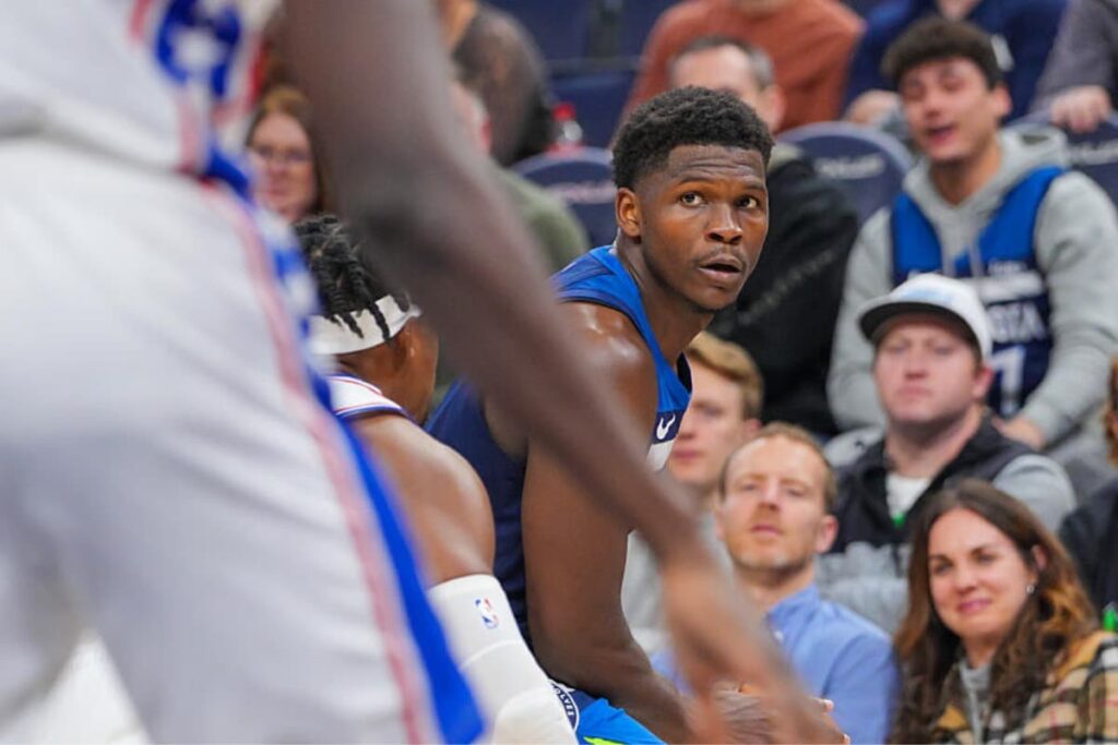 NBA ou NFL? Anthony Edwards revela desejo de jogar futebol americano