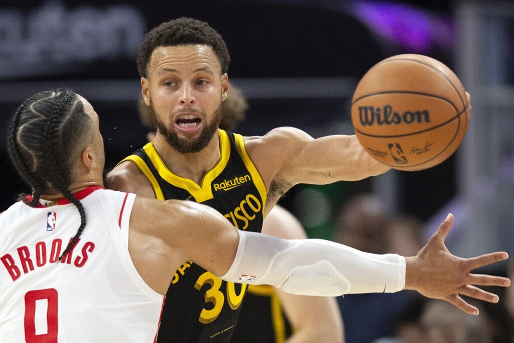NBA: Com Curry inspirado, Warriors vencem Rockets