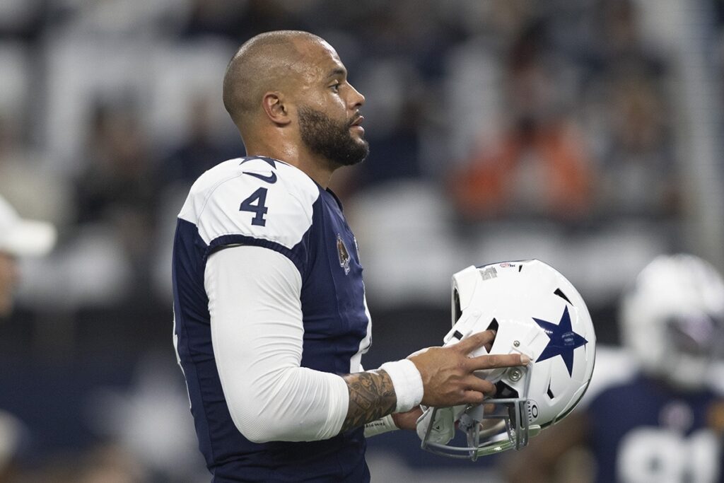 NFL: Com show de Prescott, Cowboys atropelam Commanders