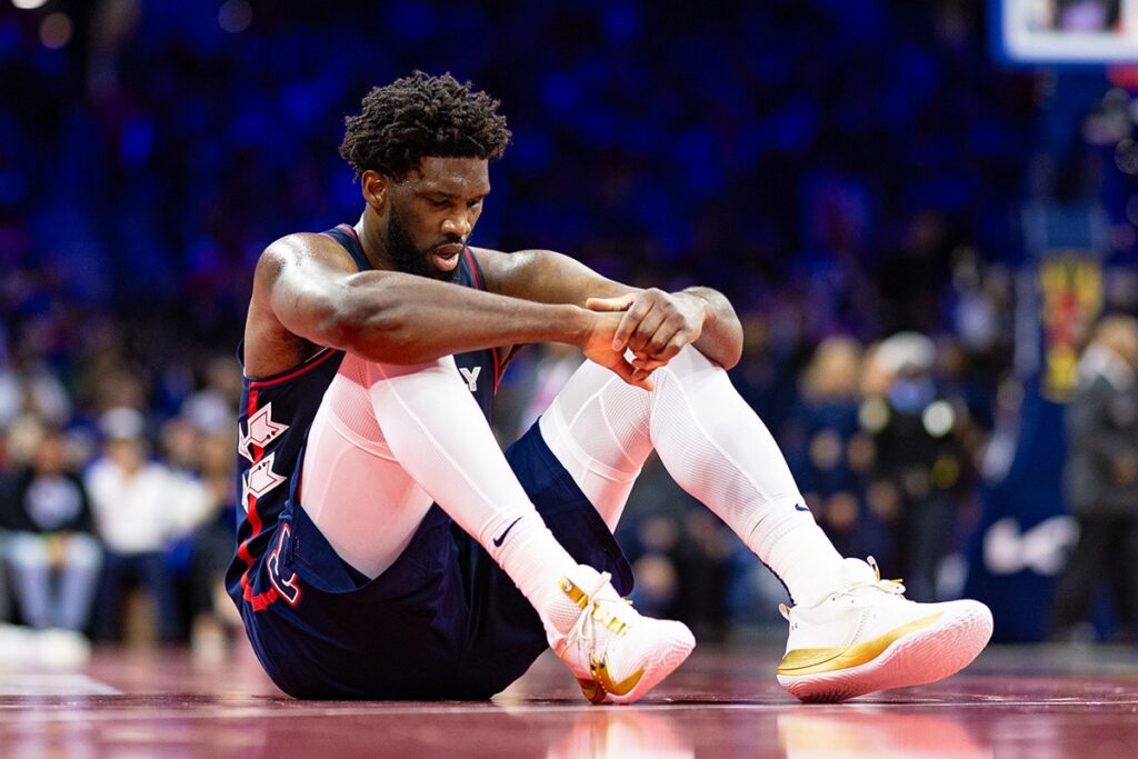 NBA: Joel Embiid desfalca Philadelphia 76ers diante dos Timberwolves