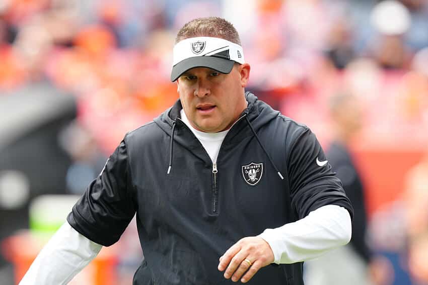 NFL: Faxina geral! Raiders demitem treinador e GM ap&oacute;s m&aacute; fase